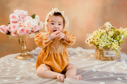 怀化四个月宝宝放屁很臭